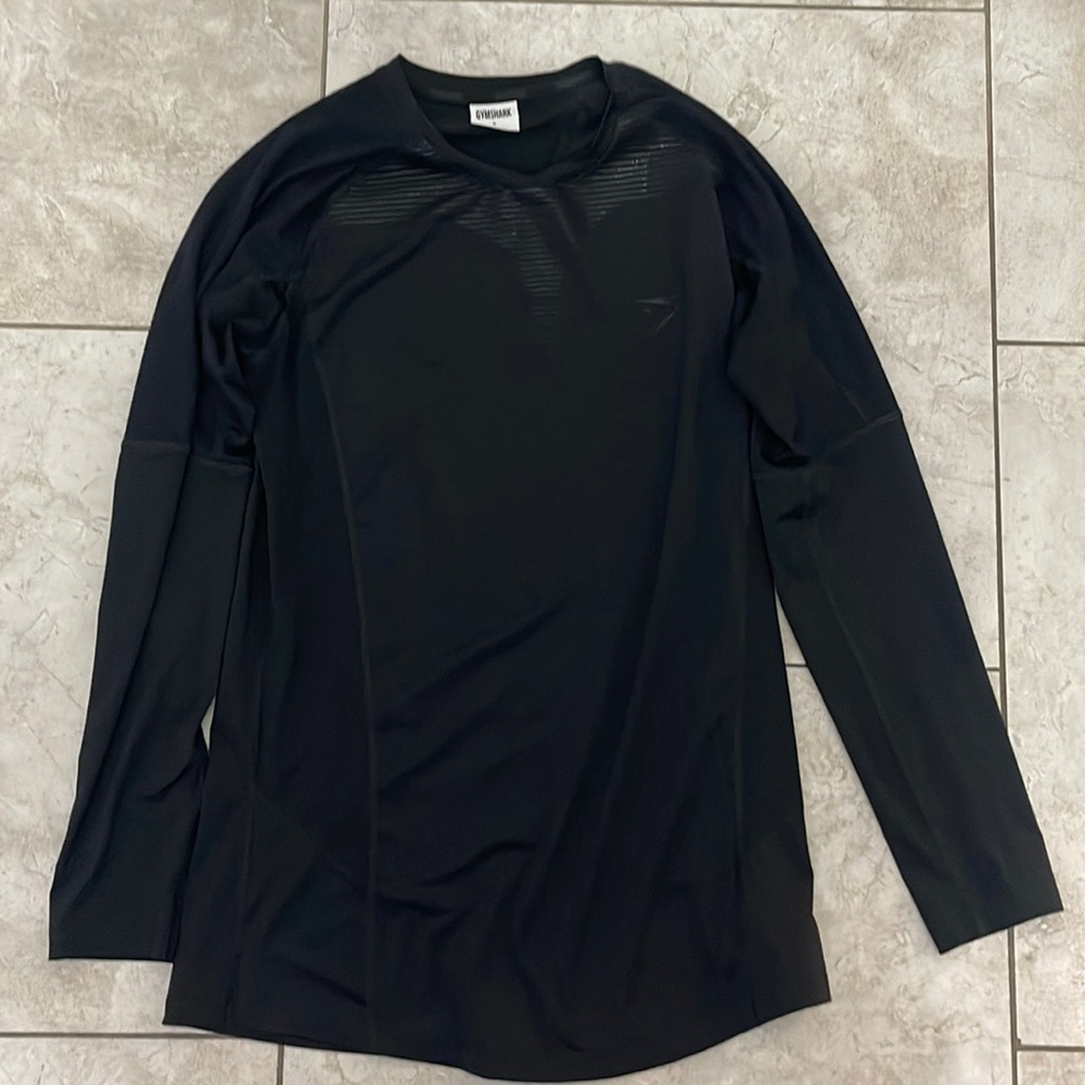 Size Small GymShark Workout shirt.